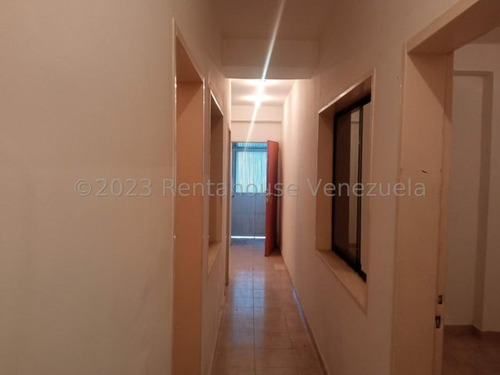 Maribel Morillo & Naudy Escalona Venden Lindo Apartamento En El  Centro-oeste,  Barquisimeto  Lara, Venezuela,   2 Dormitorios  1 Baños  55.69 M² 