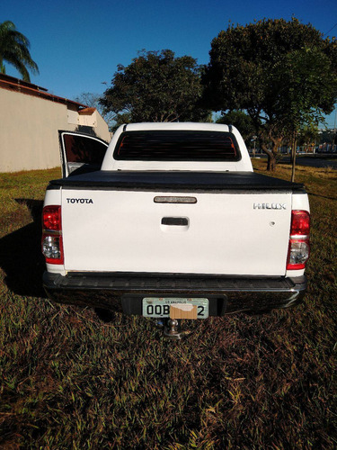 Toyota Hilux 2014 2.7 Sr Cab. Dupla 4x2 Flex Aut. 4p