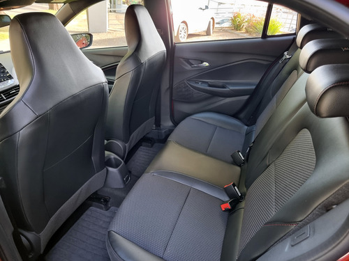 Chevrolet Onix RS 1.0T MT