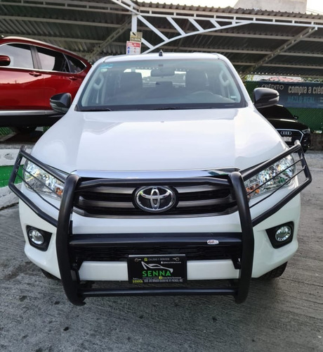 Imagen 2 de 14 de Hillux Doble Cab 2019