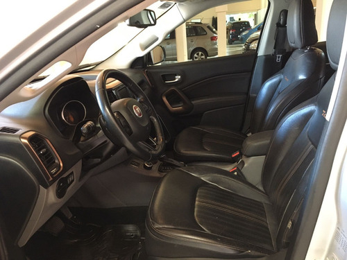 Imagen 8 de 15 de Fiat Toro Volcano 2.0 C/d 4x4 Aut9 Diesel