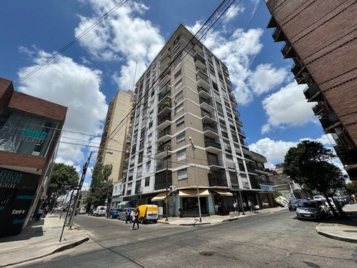 Venta Departamento Tres Ambientes Con Cochera San Martin Centro