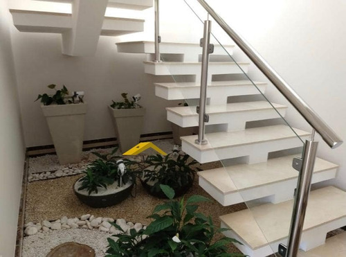 Casa A Venda No Bairro Tamboré Em Santana De Parnaíba - Sp. - Vpsit-1s-1