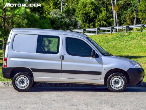 Imagen 6 de 25 de Peugeot Partner 1.6 M69 5 Pas | Permuta / Financia