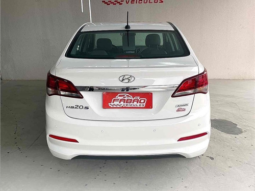 Imagem 4 de 10 de Hyundai Hb20 1.6 Comfort Plus 16v Flex 4p Automático