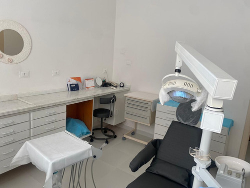Consultório Odontológico No Centro Alugue Completo E Pronto Para Atender!