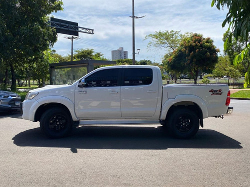 Toyota Hilux Cd4x4 Srv