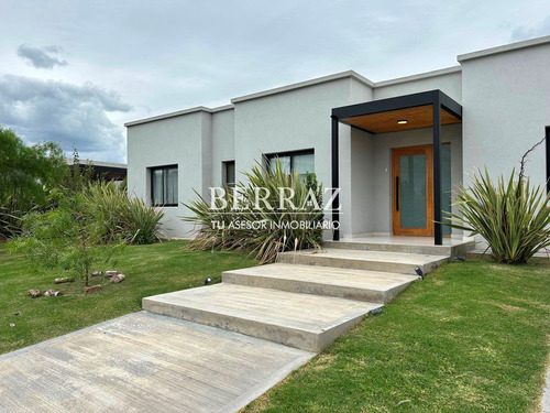 Casa  En Venta En San Matias - Area 5, San Matias, Escobar