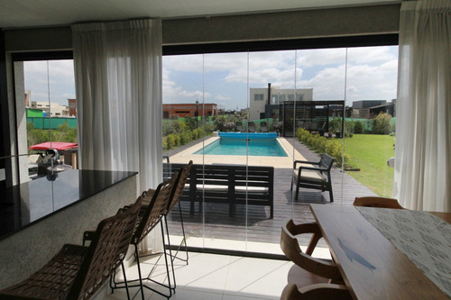 Casa En Venta - San Lucas