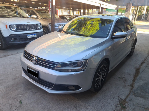 Volkswagen Vento 2.0 Sportline Tsi 200cv Dsg