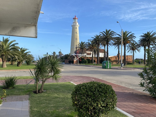 Imagen 1 de 10 de Apartamento, 2 Dormitorios, 2 Baños, Península, Punta Del Este, Venta