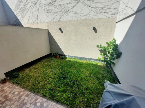 Imagen 6 de 30 de Casa A La Venta En Ramos Mejía