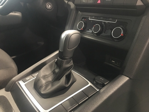 Imagen 11 de 18 de Volkswagen Amarok V6 Confortline 4x4 Nd