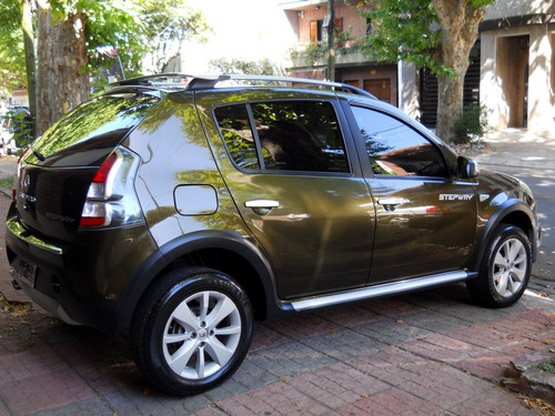 Renault Sandero Steway Confort 1.6 , Impecable
