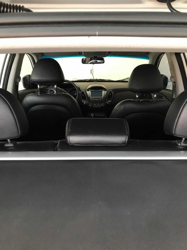 Imagem 7 de 8 de Hyundai Ix35 2018 2.0 Gl 2wd Flex Aut. 5p