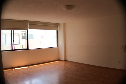 Depa En Temístocles Y Homero 200 M2