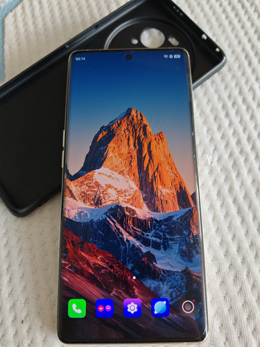 Oppo Find X6 Dual Sim 256 Gb Verde 12 Gb Ram Negociable Beige (Usado)