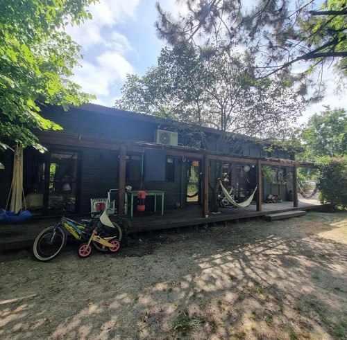 Venta. Casa + Apartamento Pinar Sur, Proxima Al Arroyo