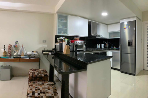 Imagen 8 de 14 de Apartamento 2 Hab 2 Baños 1 Puesto 1 Maletero