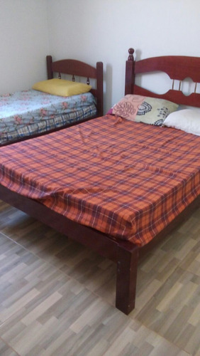 Alugo Casa De Praia Para Finais De Semana E Temporadas, Ótima Localização Á 294 Metros Da Praia, Casa Bem Cuidada Por Caseira, Arejada, Limpa, Sem Mofo Ou Bolor, Acomodação Para Até 11 Pessoas.