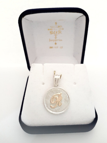 Medalla Dije Personalizada Plata Y Oro Inicial En Cursiva 