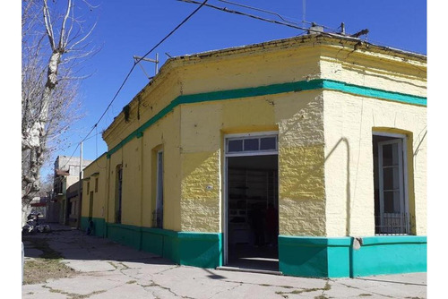 Local Esquina En Maipú