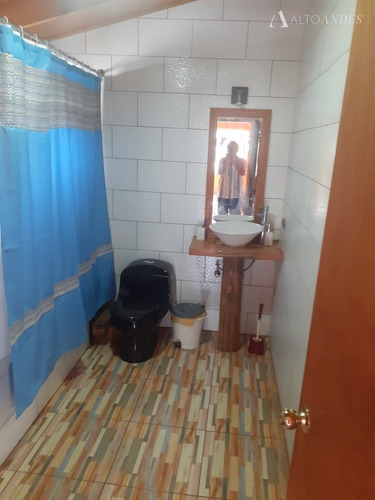Casa En Venta De 3 Dorm. En Castro