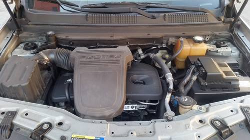 Chevrolet Captiva 2.4 A Sport Aa R-16 At
