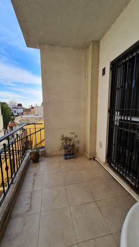Imagen 7 de 19 de Vendo Depto Monoanbiente Centro Caseros. Excelente Estado
