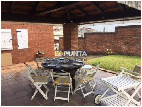 Imagen 12 de 14 de Casa En Playa Mansa - Punta Del Este