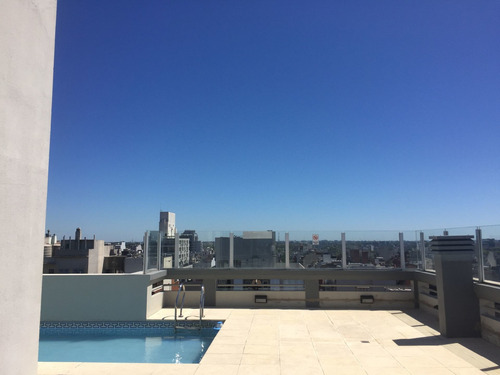 En Venta Villa Urquiza. 9° Frente. Pileta Parrilla