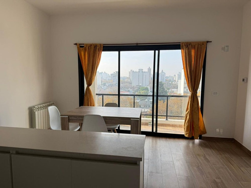 Departamento En Alquiler La Plata