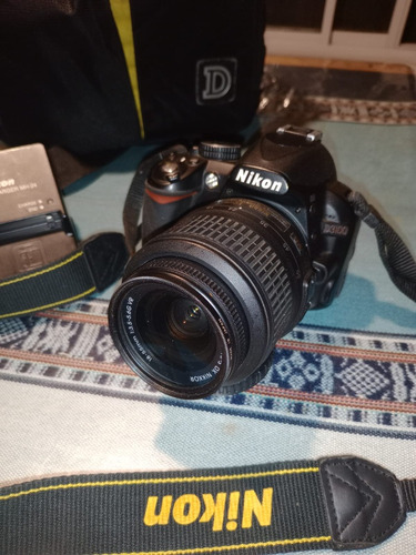 Cámara Profesional Nikon D3100