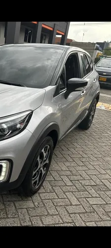 Renault Captur 2.0 Intens Automática