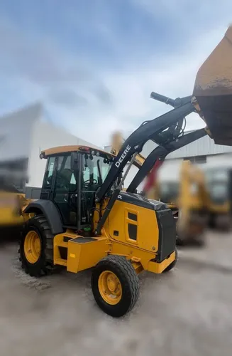 Retroexcavadora John Deere 310 L