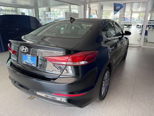 Hyundai Elantra 2.0 Limited Tech Navi At