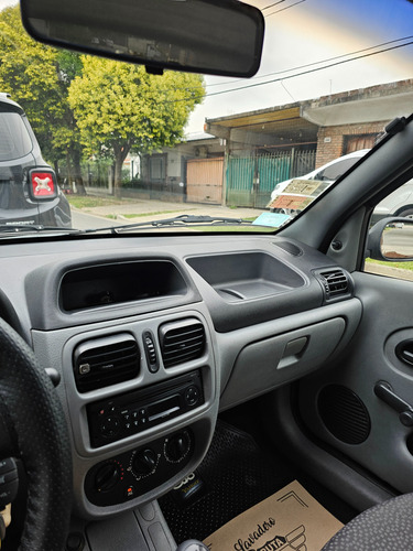 Renault Clio 1.2 F2 Yahoo Authe. Sl