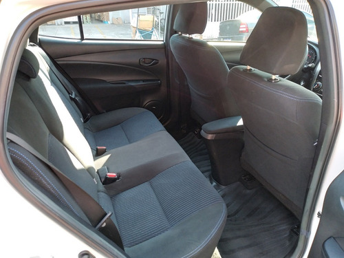 Toyota Yaris 1.3 Xl Live 16v 5p 6 marchas