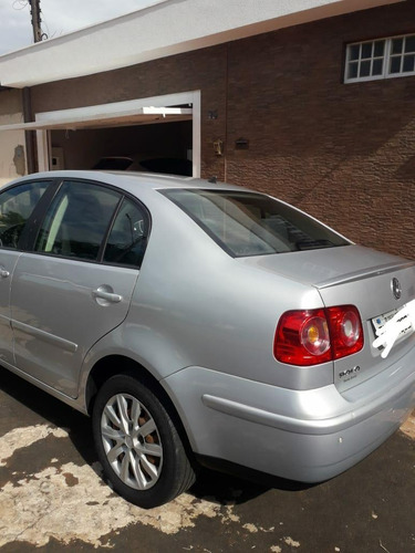 Volkswagen Polo Sedan
