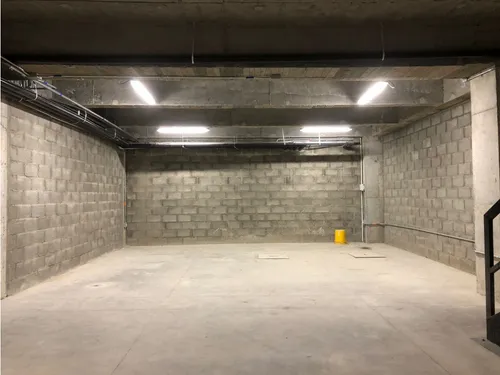 Bodega En Arriendo, Sector Jardines- Via El Caimo