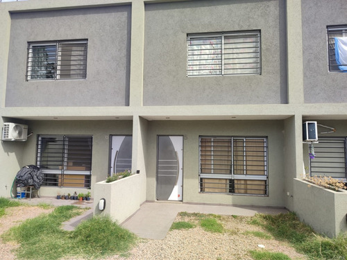 Imagen 4 de 14 de Complejo De 6 Duplex, Estrenados Hace 3 Meses (alquilados) Excelente Construccion