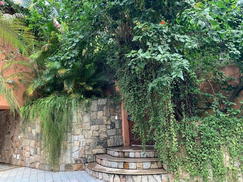 Casa Para Alugar Na Rua Sérgio Porto, Gávea, Rio De Janeiro - Rj - Liv-13530