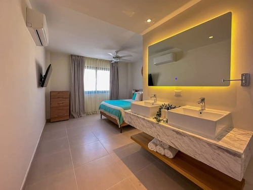Apartamento De Dos Habitaciones Totalmente Amueblado, En Los