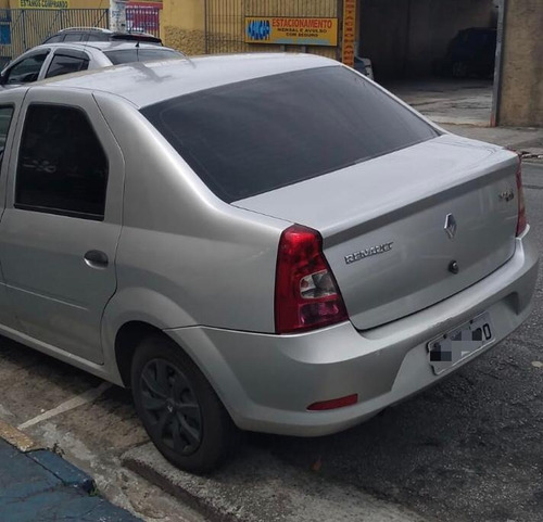 Renault Logan 2010 1.0 16v Authentique Hi-flex 4p
