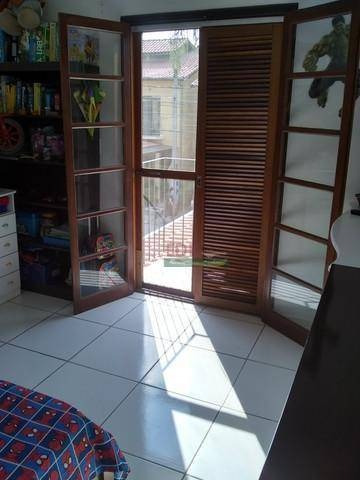 Imagem 2 de 6 de Sobrado Com 2 Dormitórios À Venda Por R$ 260.000 - Jardim Jacinto - Jacareí/sp - So1481