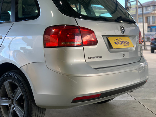 Volkswagen Spacefox 1.6 MI 8V FLEX 4P MANUAL
