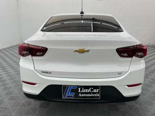 Chevrolet Onix plus 1.0 Lt 4p