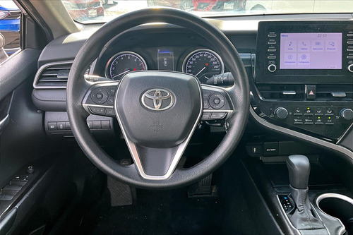 Toyota Camry 2022