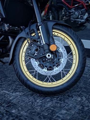Imagen 18 de 25 de Suzuki V-strom 1050 Xt - No Honda, No Yamaha, No Kawasaki!