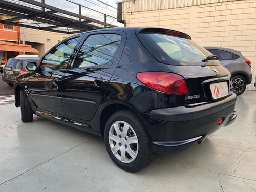 Peugeot 206 1.4 Presence 8v Flex 4p Manual